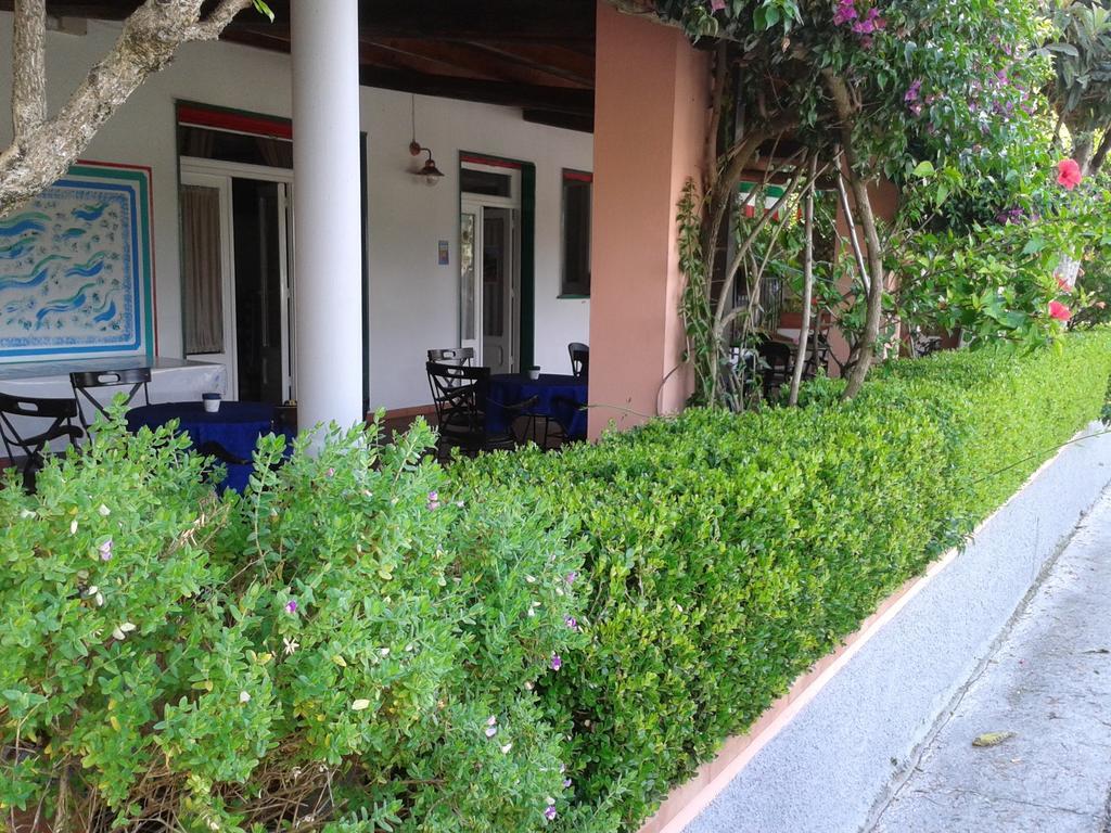 Hotel Da Zio Pino Maratea Exterior foto